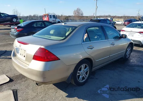 2007 Honda Accord 2.4 Ex из США, поврежденный, VIN 1HGCM56877A097618